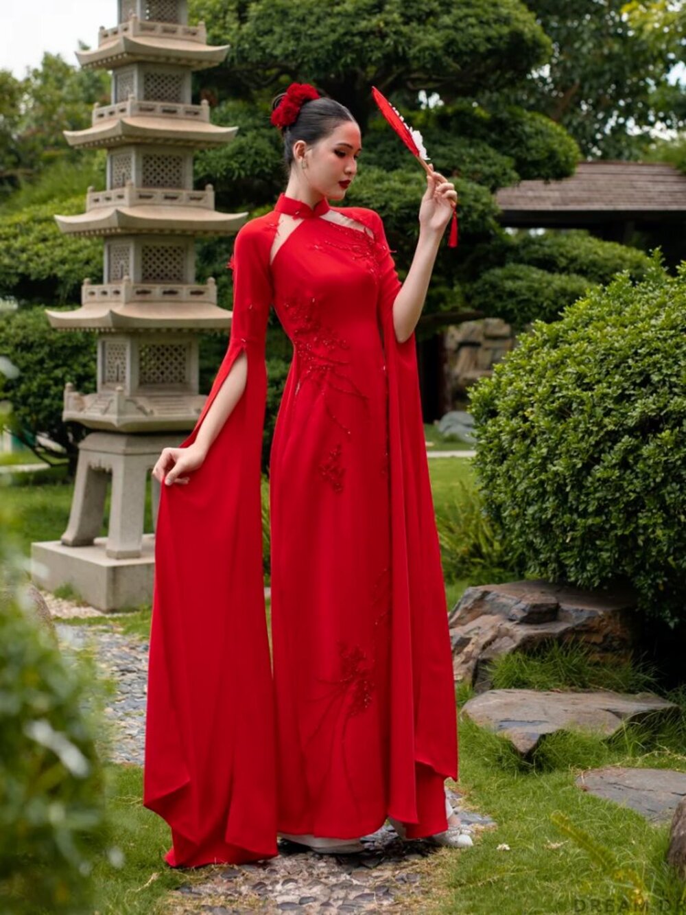 Bridal Ao Dai Vietnamese Wedding Dress